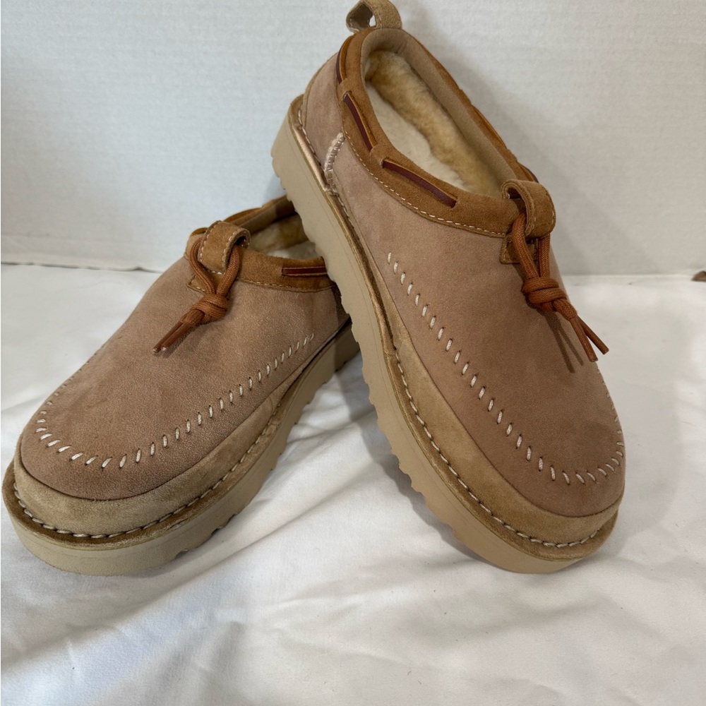 UGG Womens Tan Suede Casual Shoes